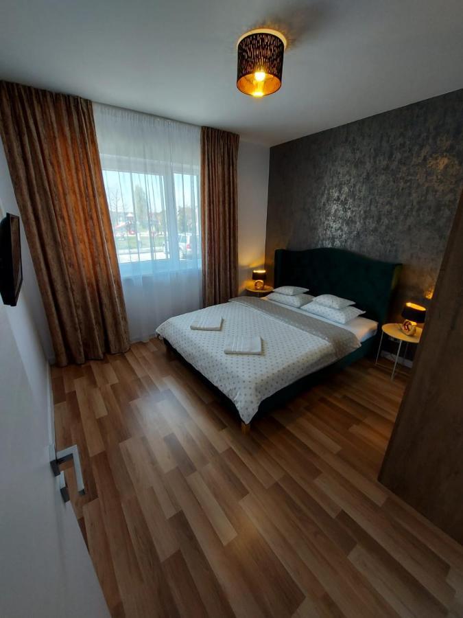 Panoramic Apartments Oradea Exteriör bild
